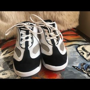 Dexter M 11.5 bowling shoes  slide-rite